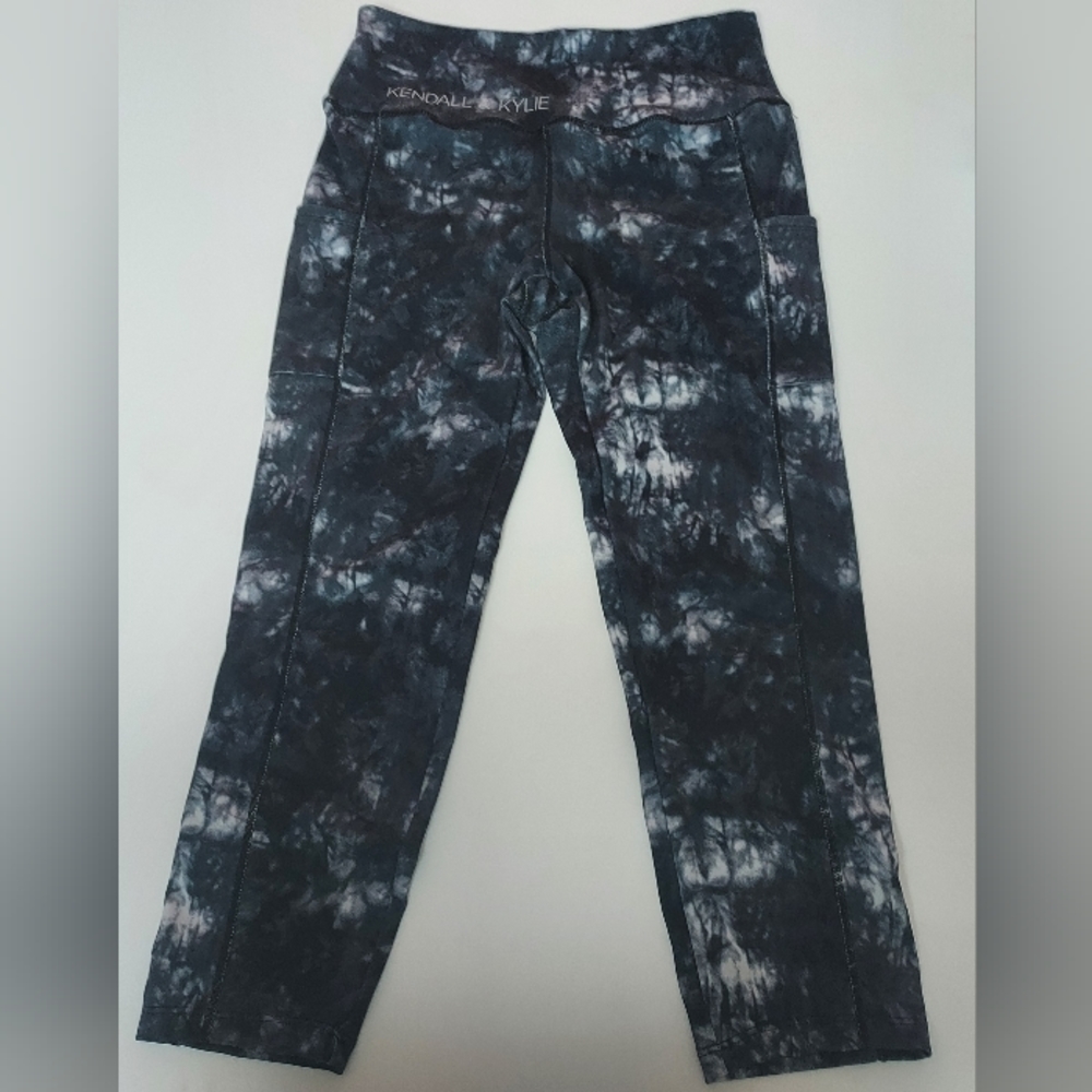 Kendall & Kylie Cropped Leggings